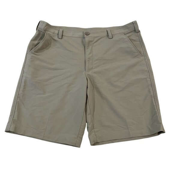 Under Armour Hybrid Shorts Men's Size 40 Waist Khaki Golf Casual - Picture 1 of 4